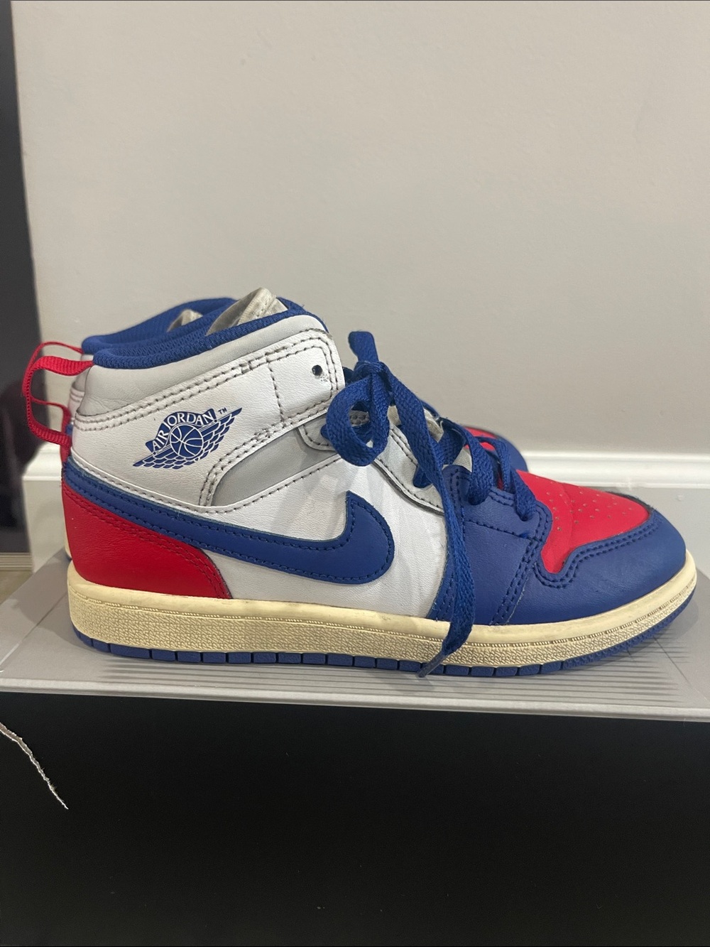 Air Jordan 1 Mid Rare